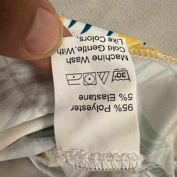 Hawaiian Short Sleeve Button-Up Shirt & Shorts Set Size 160 Tropical Pineapple - Picture 4 of 6